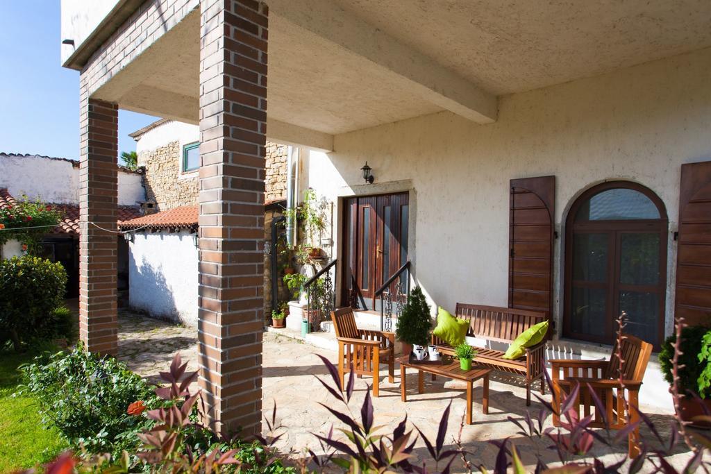 Apartments Garden Motovun Szoba fotó